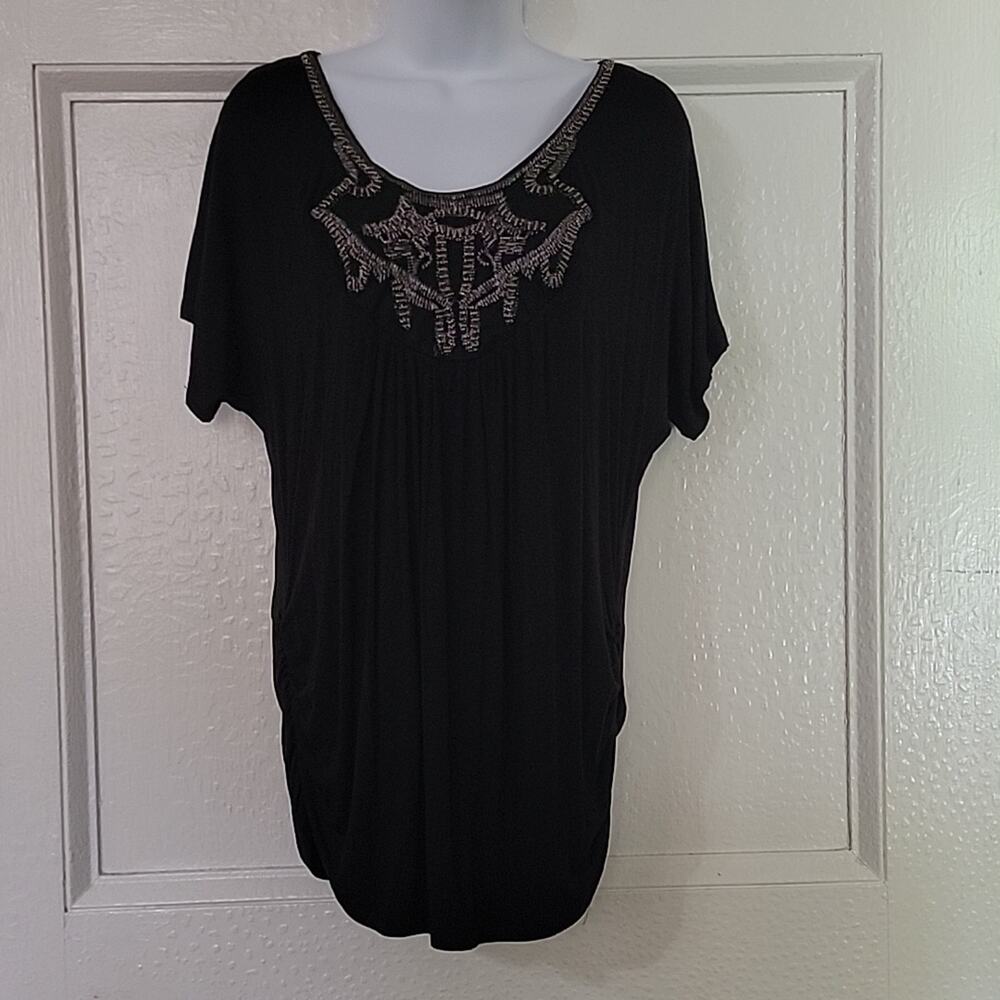 NWT Black with Silver & Gold detail Blouse XL Buckle Brand